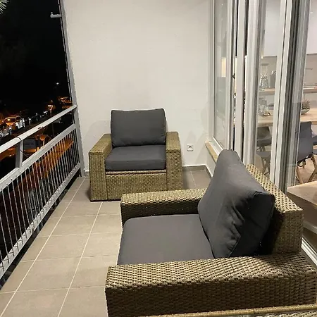 Apartment Piso En Cala Capellan En *